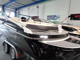 Barca Viper V233 cu Volvo Penta 240CP
