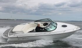 Barca Viper V233 cu Volvo Penta 240CP