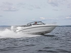 Barca AMT 210 BR cu Mercury F150