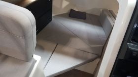 Quicksilver Activ 705 Weekend & Mercury F200V6 livrare din stoc