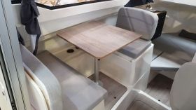 Quicksilver Activ 705 Weekend & Mercury F200V6 livrare din stoc