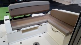 Quicksilver Activ 705 Weekend & Mercury F200V6 livrare din stoc