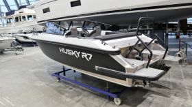 HUSKY R7 cu Yamaha F200 , livrare Aprilie 2022