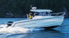 Parker 700 PIlothouse cu Mercury F200 