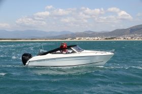 Parker 630 Bowrider  & Mercury F115 EFI din stoc