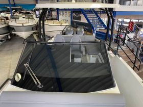 Quarken 27 T Top V2 cu motoare 2 x Yamaha F150